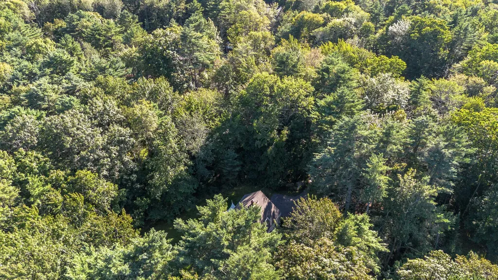 10 Seaport Drive Rockport ME 04856