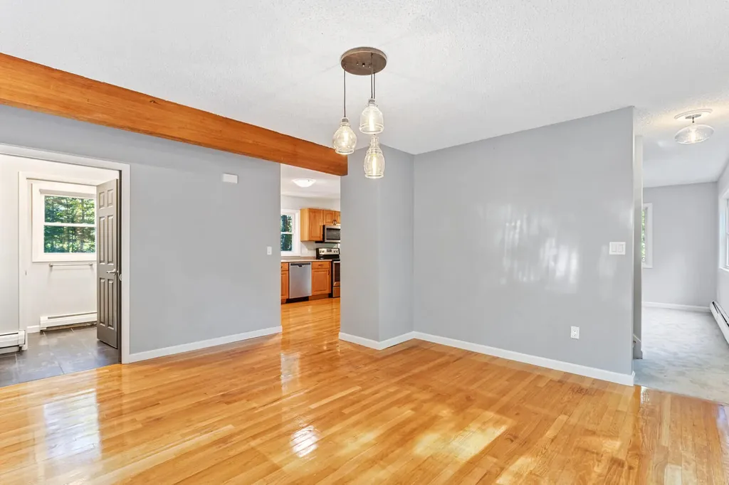 10 Seaport Drive Rockport ME 04856