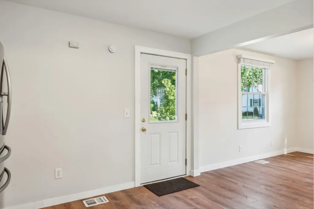 45 Chamberlain Avenue Brunswick ME 04011