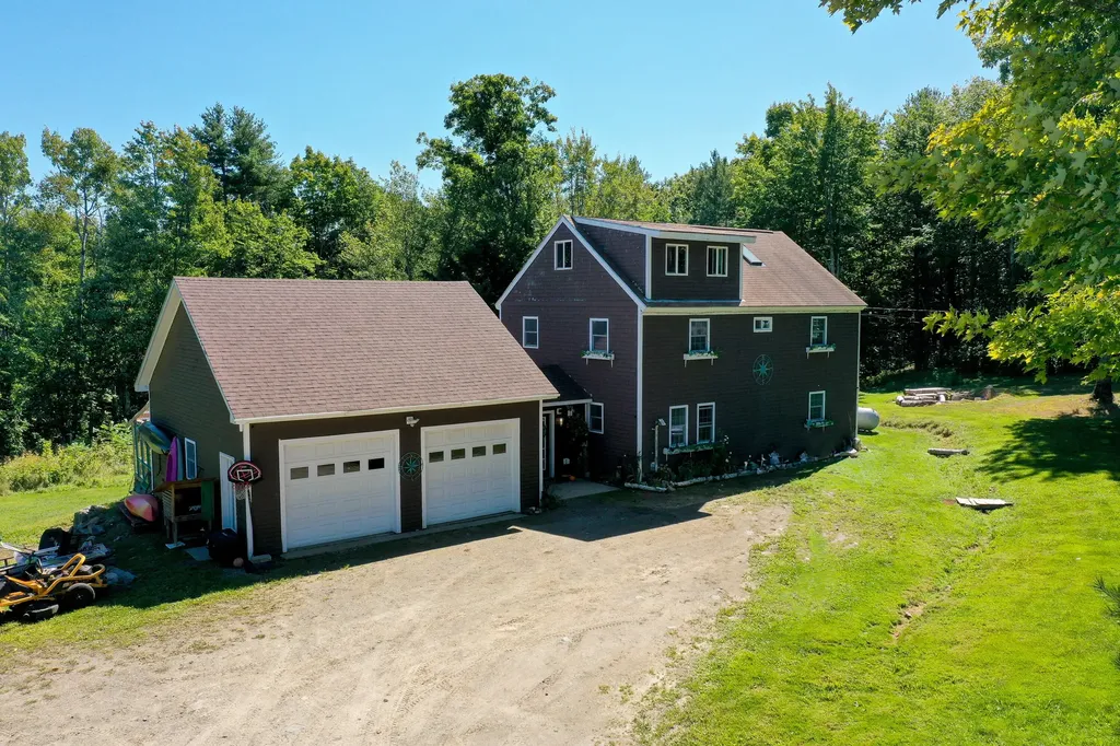 140 Appleton Ridge Road Searsmont ME 04973