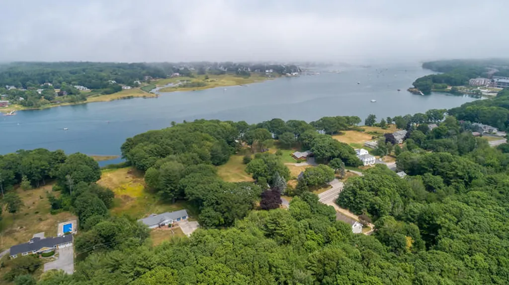 551 Pool Street Biddeford ME 04005