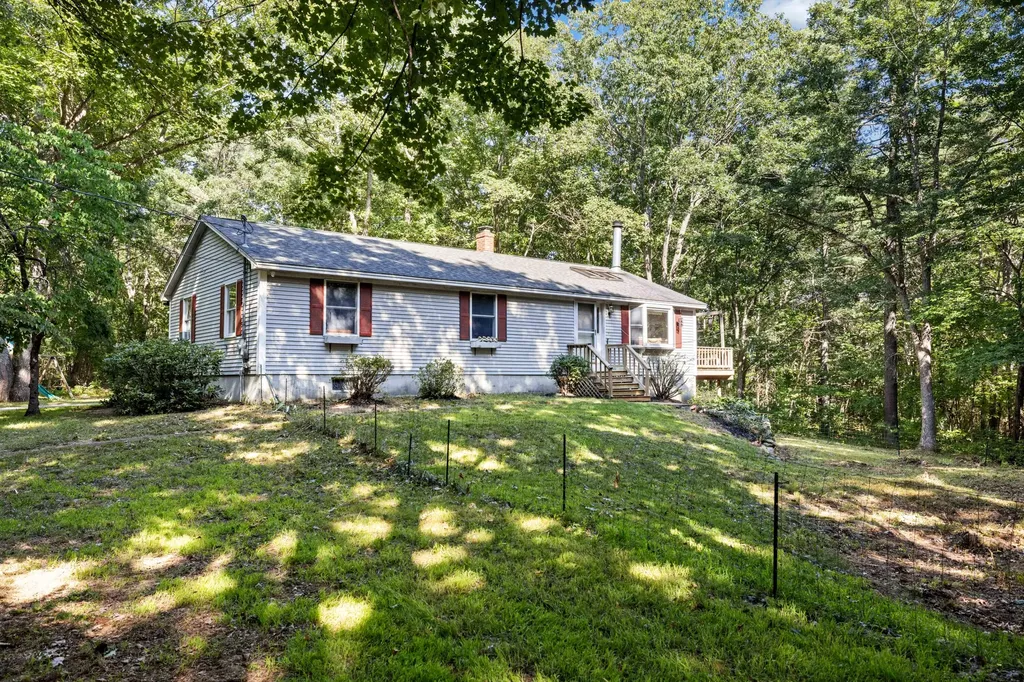 2 Walker Heights Road Kennebunk ME 04043