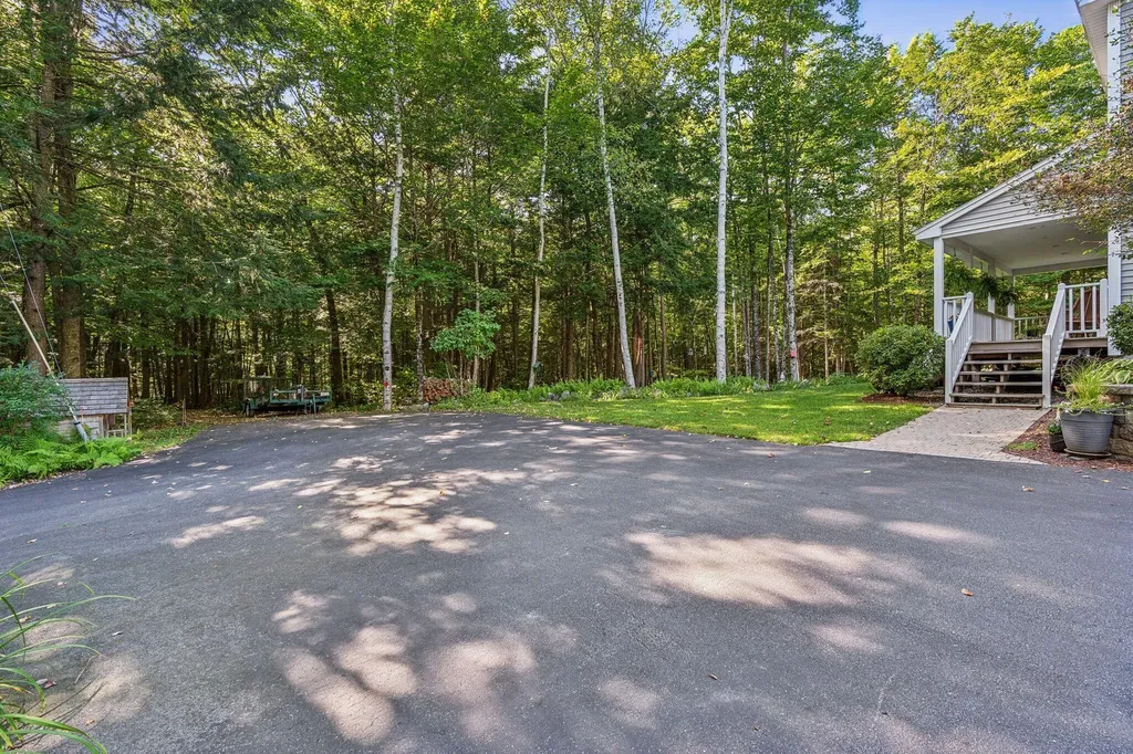 83 Cape Monday Road Harrison ME 04040