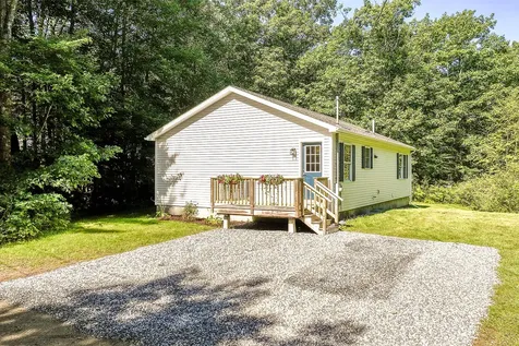 1316 Camden Road Warren ME 04864