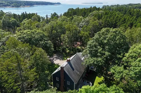 15 Sandpiper Lane Brunswick ME 04011