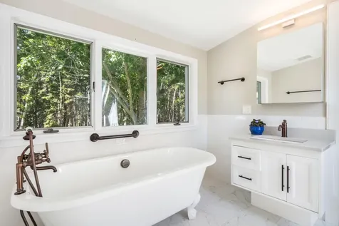 15 Sandpiper Lane Brunswick ME 04011