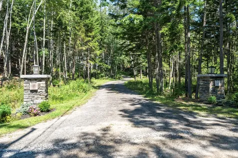 15 Sandpiper Lane Brunswick ME 04011