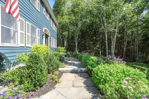 15 Sandpiper Lane Brunswick ME 04011
