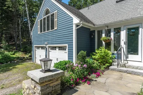 15 Sandpiper Lane Brunswick ME 04011