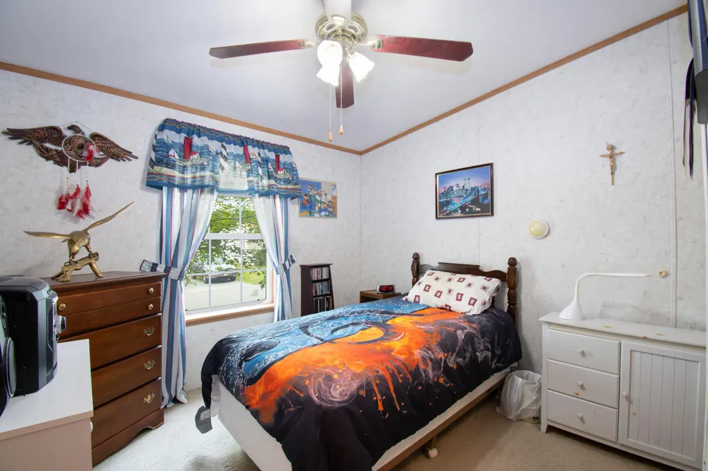 39 Town & Country Drive Lisbon ME 04250