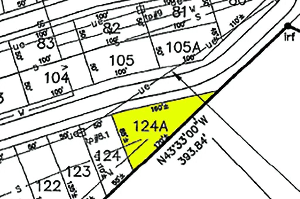 39 Town & Country Drive Lisbon ME 04250