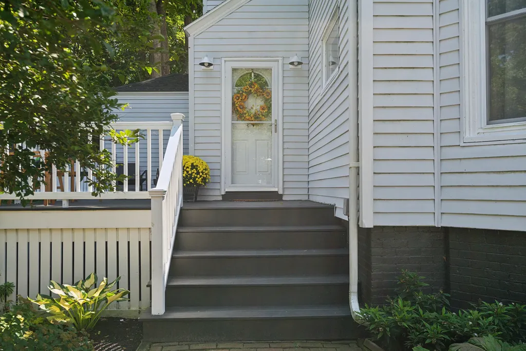 45 Glenwood Avenue Portland ME 04103