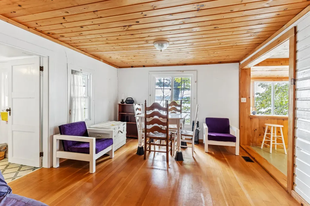 24 Yvonne Lane Smithfield ME 04978