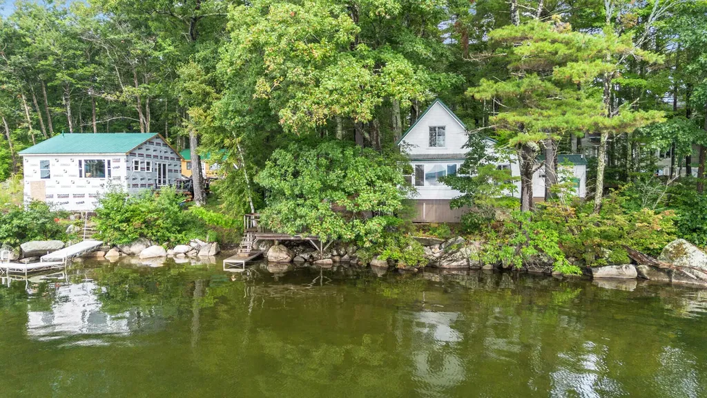 24 Yvonne Lane Smithfield ME 04978