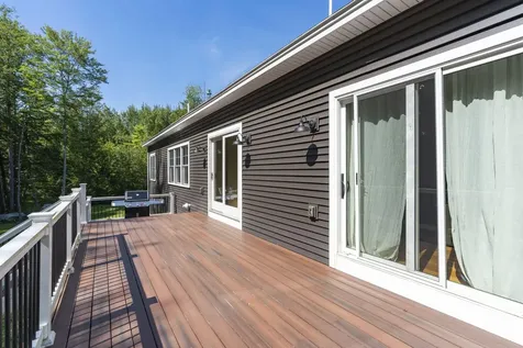 18 Nichols Drive Raymond ME 04071