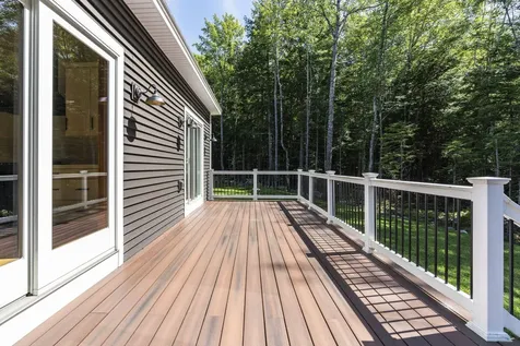 18 Nichols Drive Raymond ME 04071