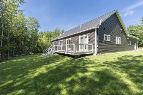 18 Nichols Drive Raymond ME 04071