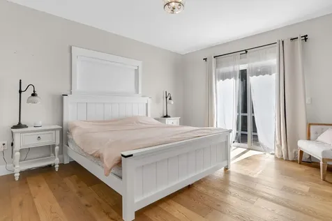 18 Nichols Drive Raymond ME 04071