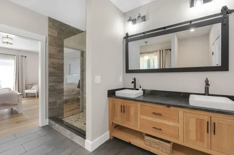 18 Nichols Drive Raymond ME 04071