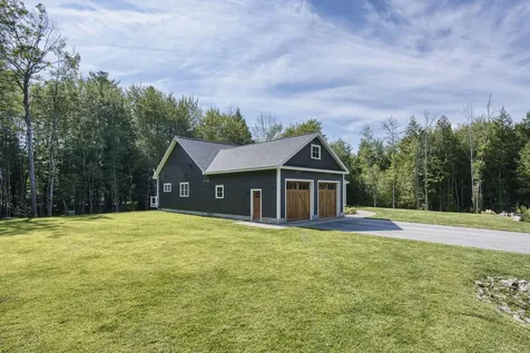 18 Nichols Drive Raymond ME 04071