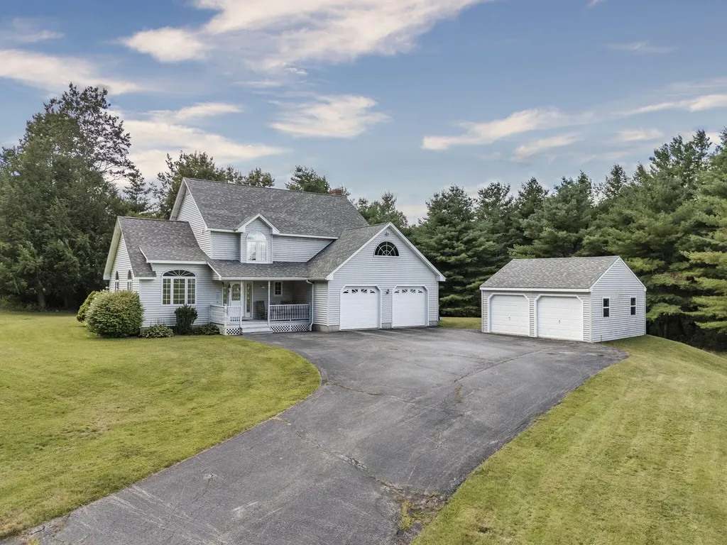 29 Alder Way Cumberland ME 04021