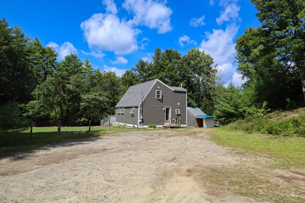 531 Ossipee Trail Limington ME 04049