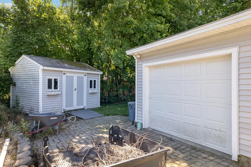 39 Weymouth Street Saco ME 04072