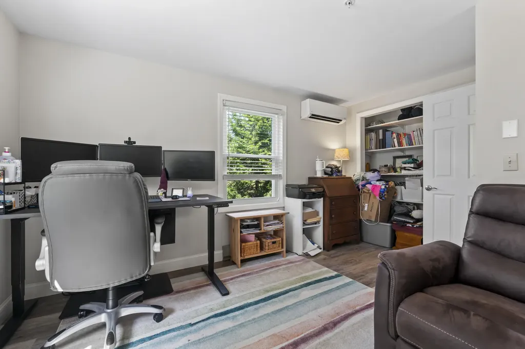 42 Willow Grove Road Brunswick ME 04011