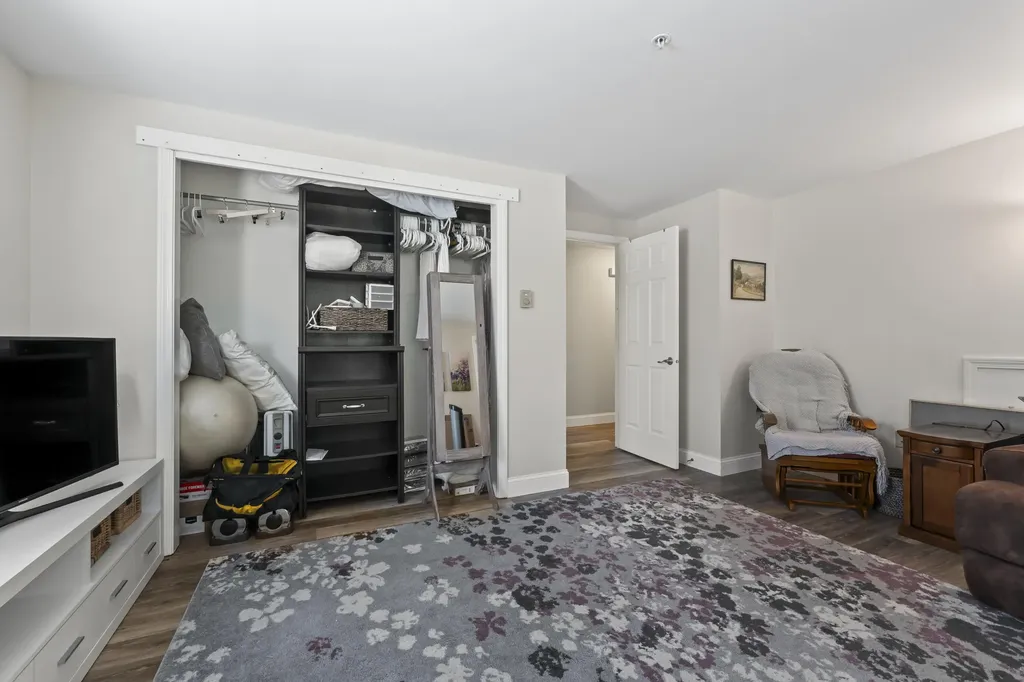 42 Willow Grove Road Brunswick ME 04011