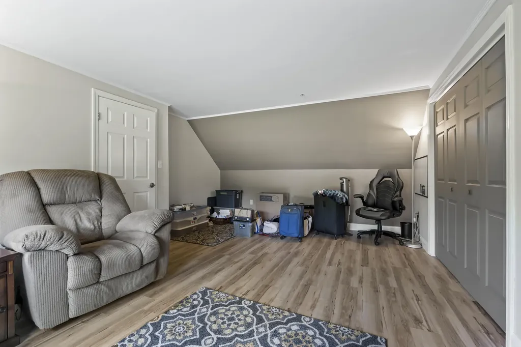 42 Willow Grove Road Brunswick ME 04011