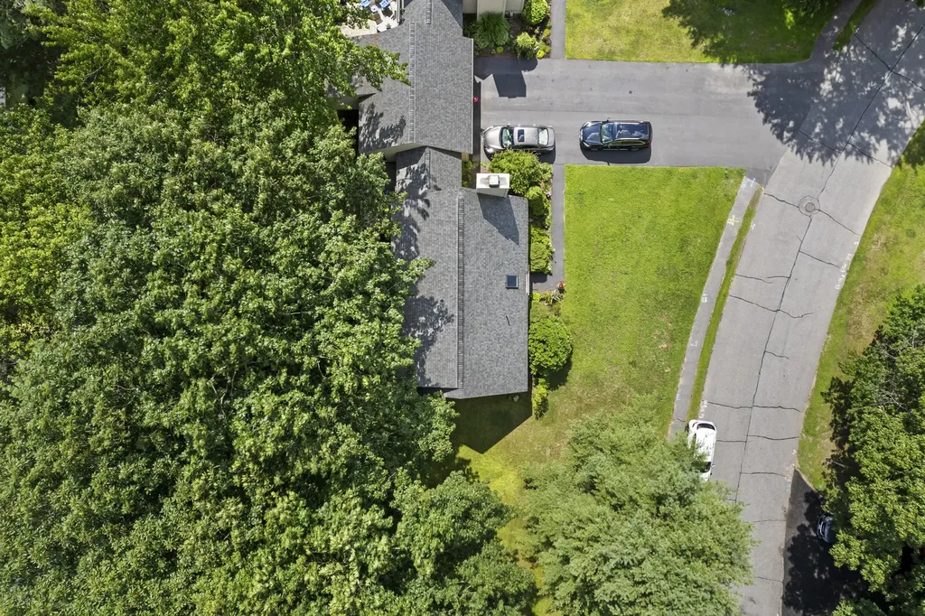 42 Willow Grove Road Brunswick ME 04011