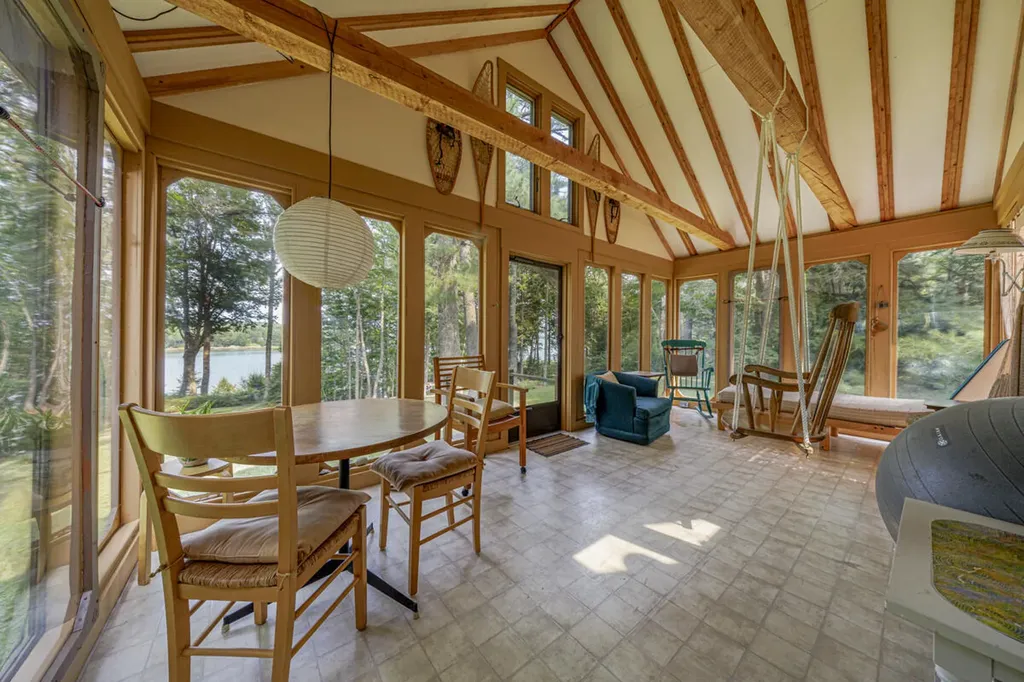32 Fox Run Lamoine ME 04605