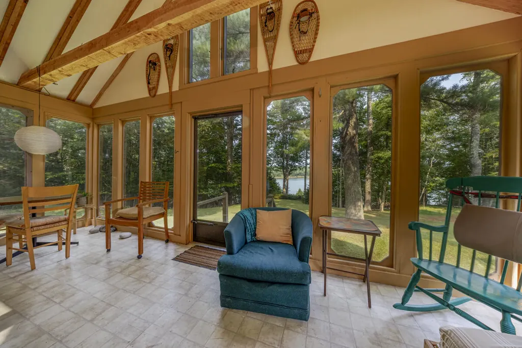32 Fox Run Lamoine ME 04605