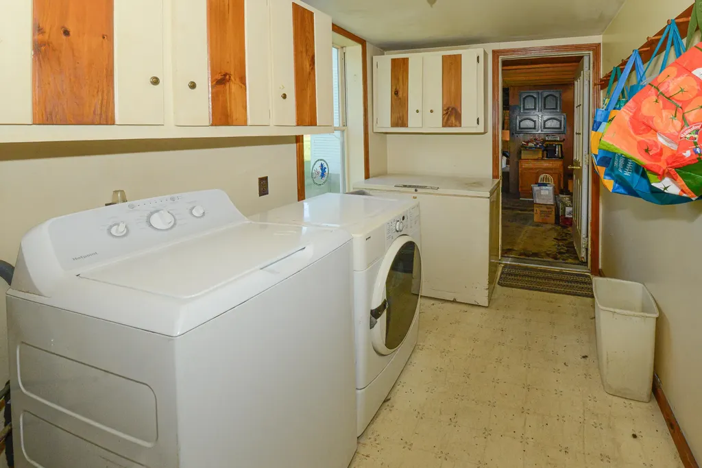 557 Allen Hill Road Oxford ME 04270
