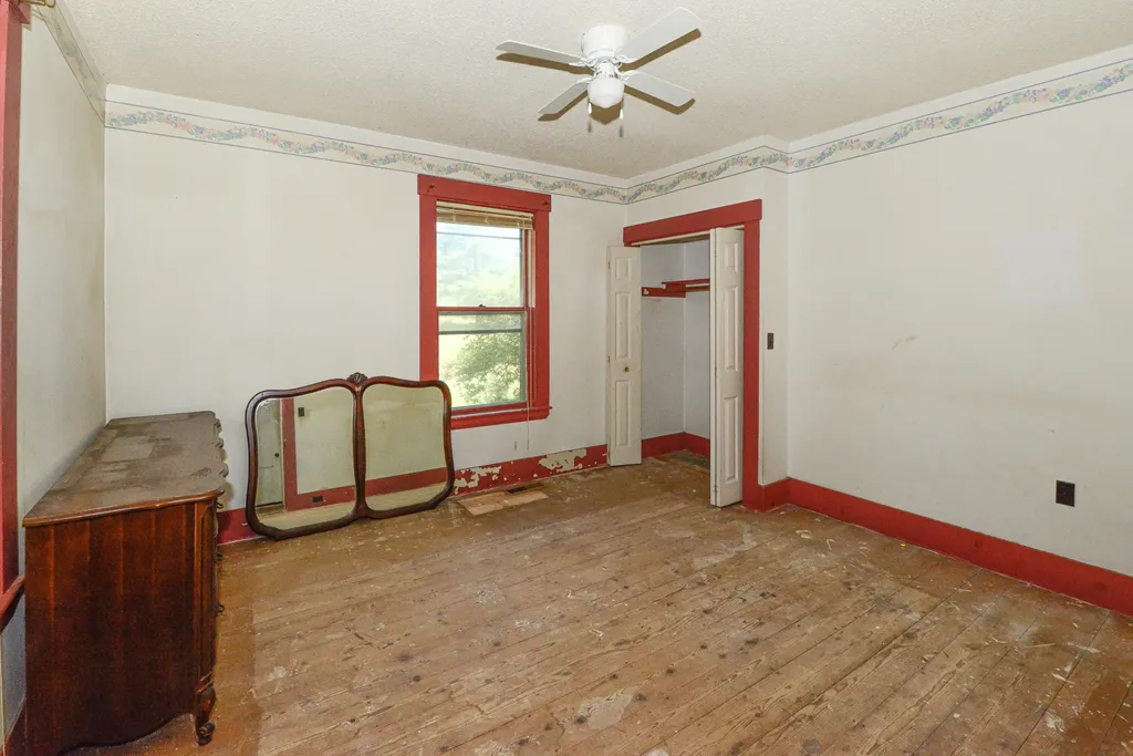 557 Allen Hill Road Oxford ME 04270