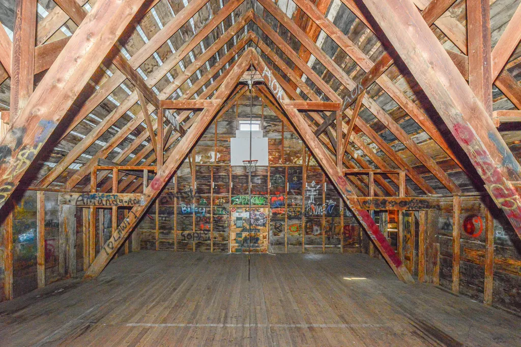 557 Allen Hill Road Oxford ME 04270