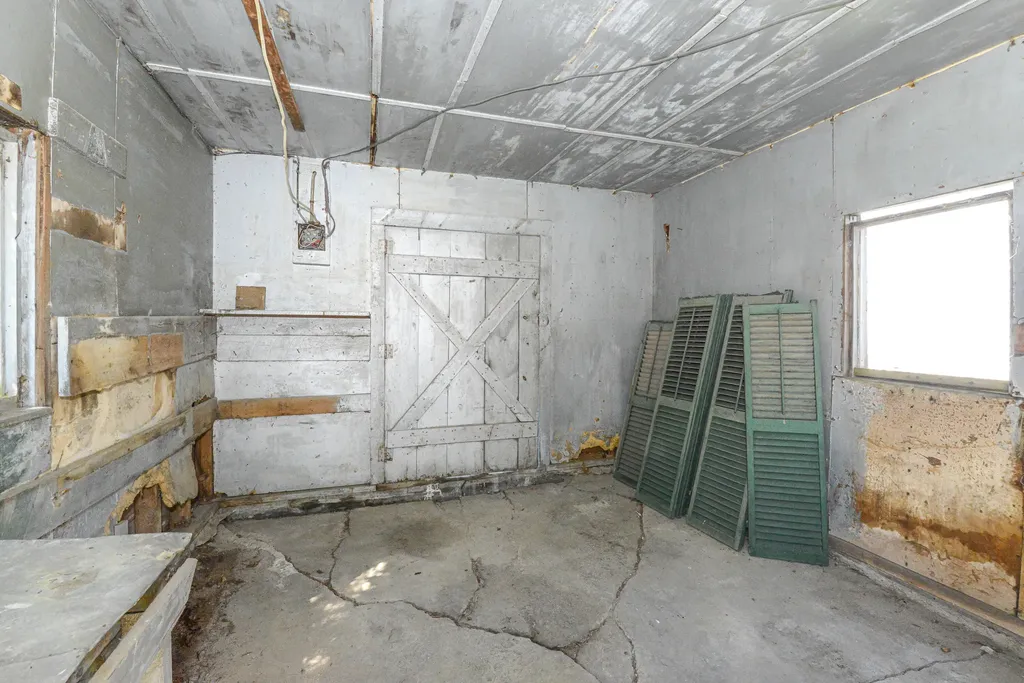 557 Allen Hill Road Oxford ME 04270