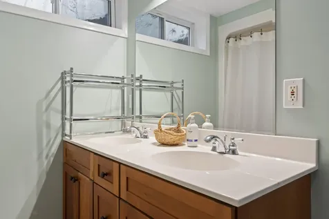 119 Taft Avenue Auburn ME 04210