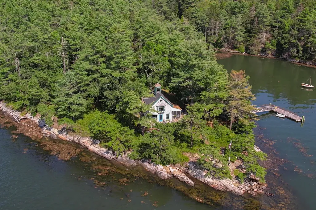 136 Brooks Cove Road Westport Island ME 04578