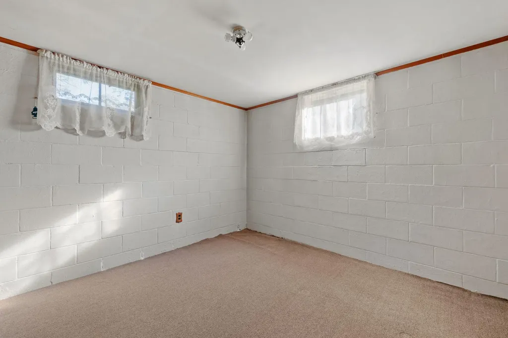 37 Creamery Hill Road Lebanon ME 04027