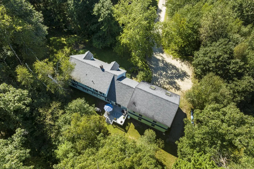 67 Headgate Road Damariscotta ME 04543