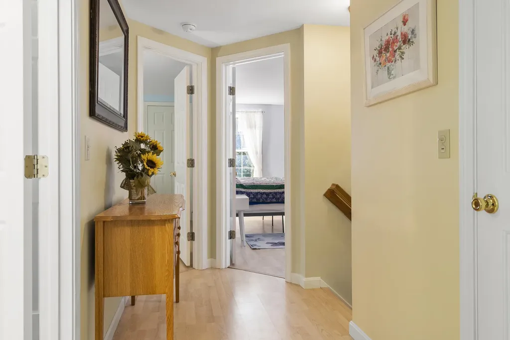 67 Headgate Road Damariscotta ME 04543