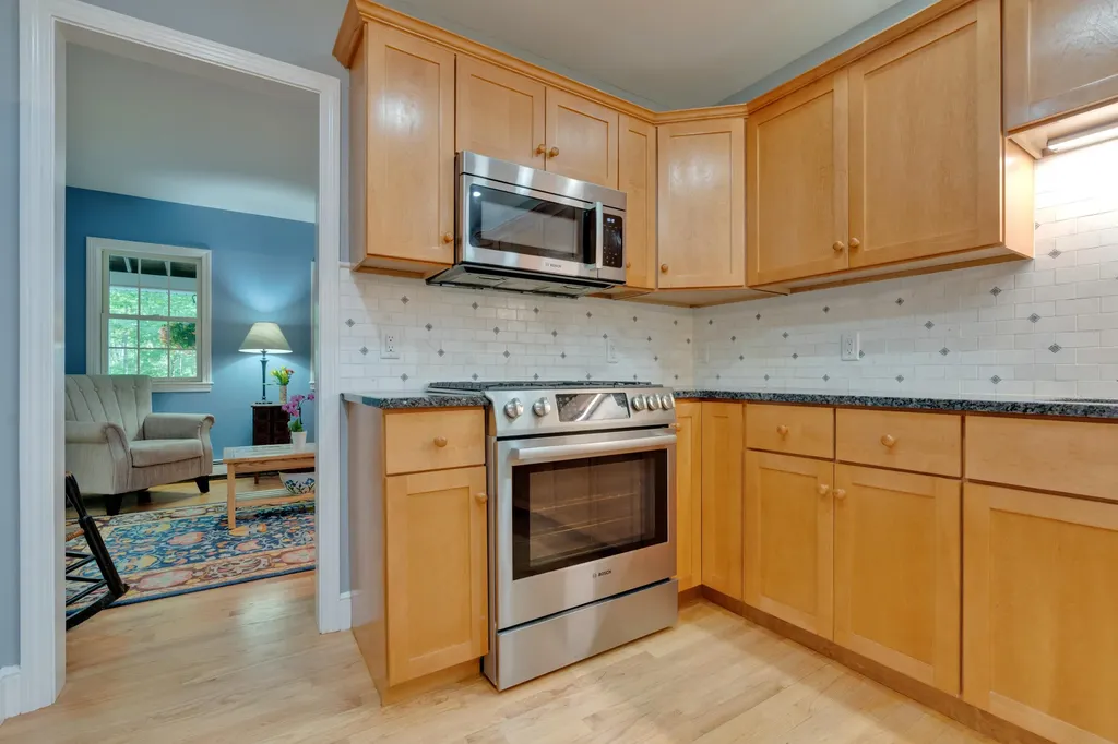 20 Cole Benson Road Kennebunkport ME 04046