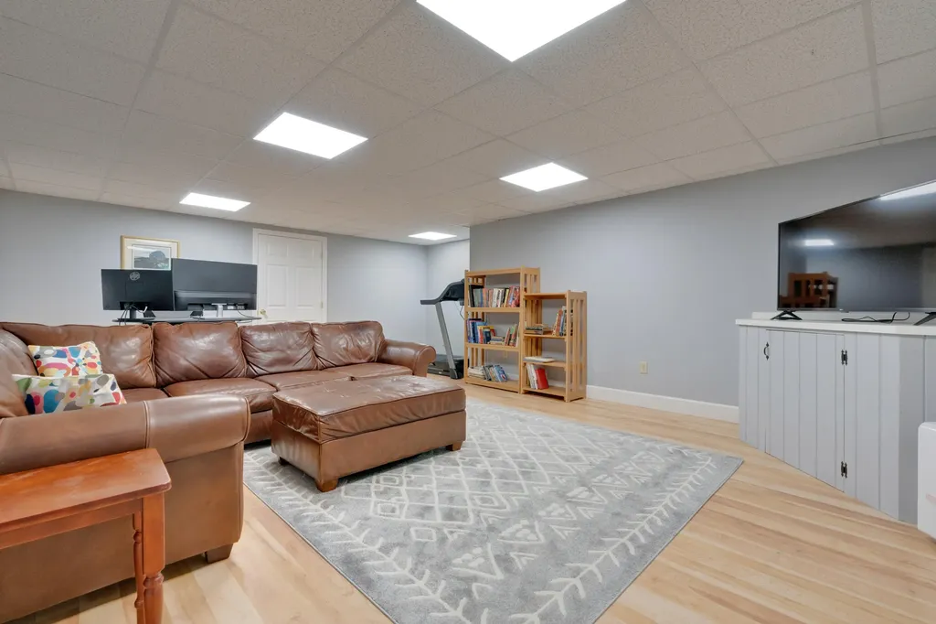 20 Cole Benson Road Kennebunkport ME 04046