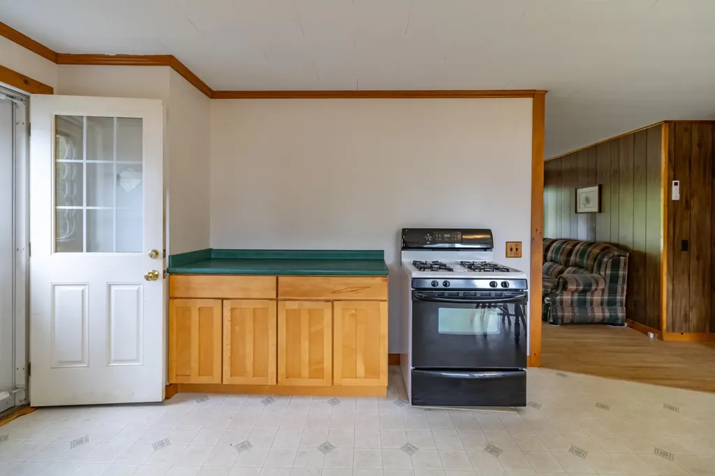 26 Main Street Franklin ME 04634