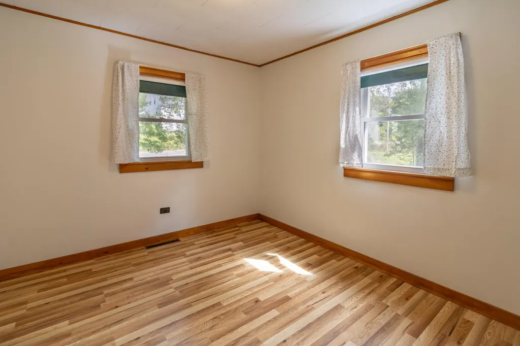 26 Main Street Franklin ME 04634
