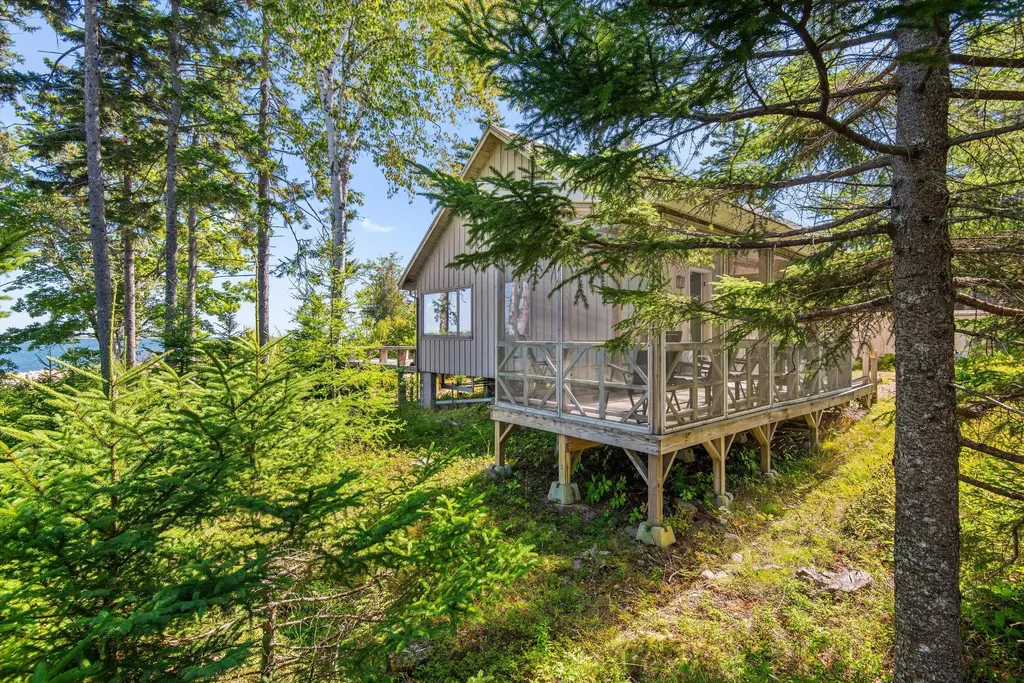 104 Whitten Road Gouldsboro ME 04669