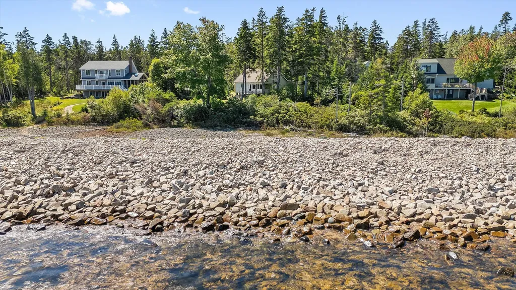 104 Whitten Road Gouldsboro ME 04669