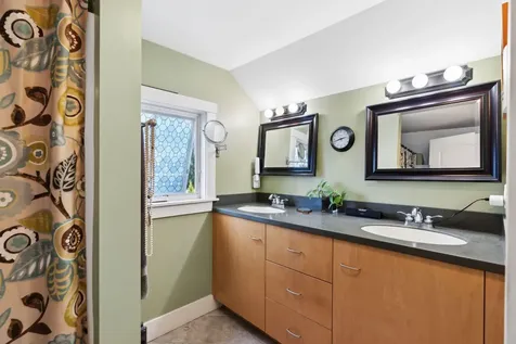 60 Bolton Street Portland ME 04102