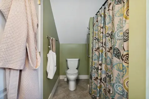 60 Bolton Street Portland ME 04102